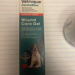 Unopened NEW DermaBliss Wound Care Gel for Dogs - Blue